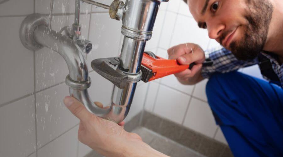 Professional same day plumber services in Rochdale, MA